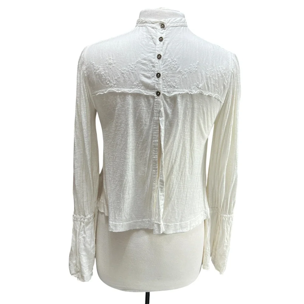 Free People Ivory Embroidered Lace Victorian‎ Bell Sleeve Blouse Mock Neck XS